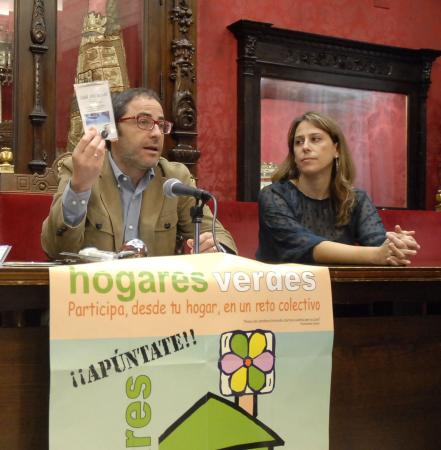 ©Ayto.Granada: EL AYUNTAMIENTO ENSEA A LAS FAMILIAS A AHORRAR ENERGA Y AGUA A TRAVS DEL PROGRAMA HOGARES VERDES